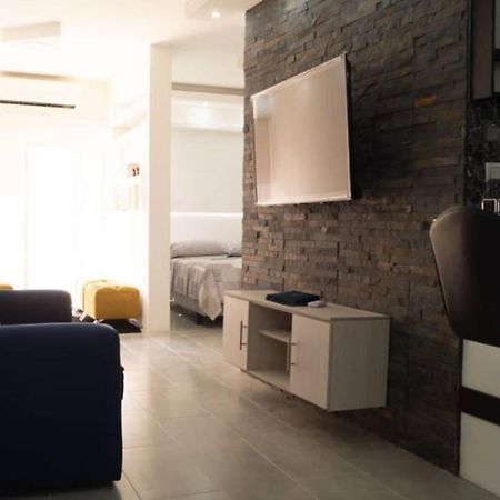 Remodeled Studio Apt In Guayaquil Centro W A View Eksteriør billede